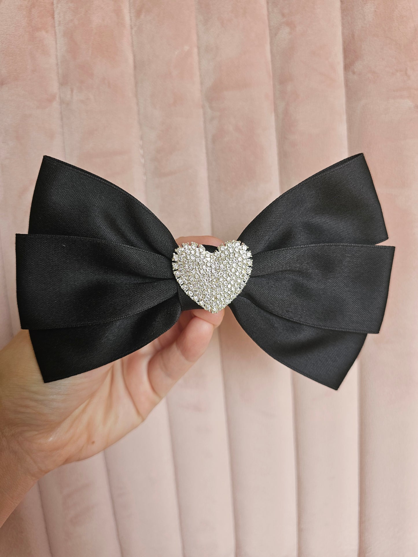 Large Diamante heart shoe bows
