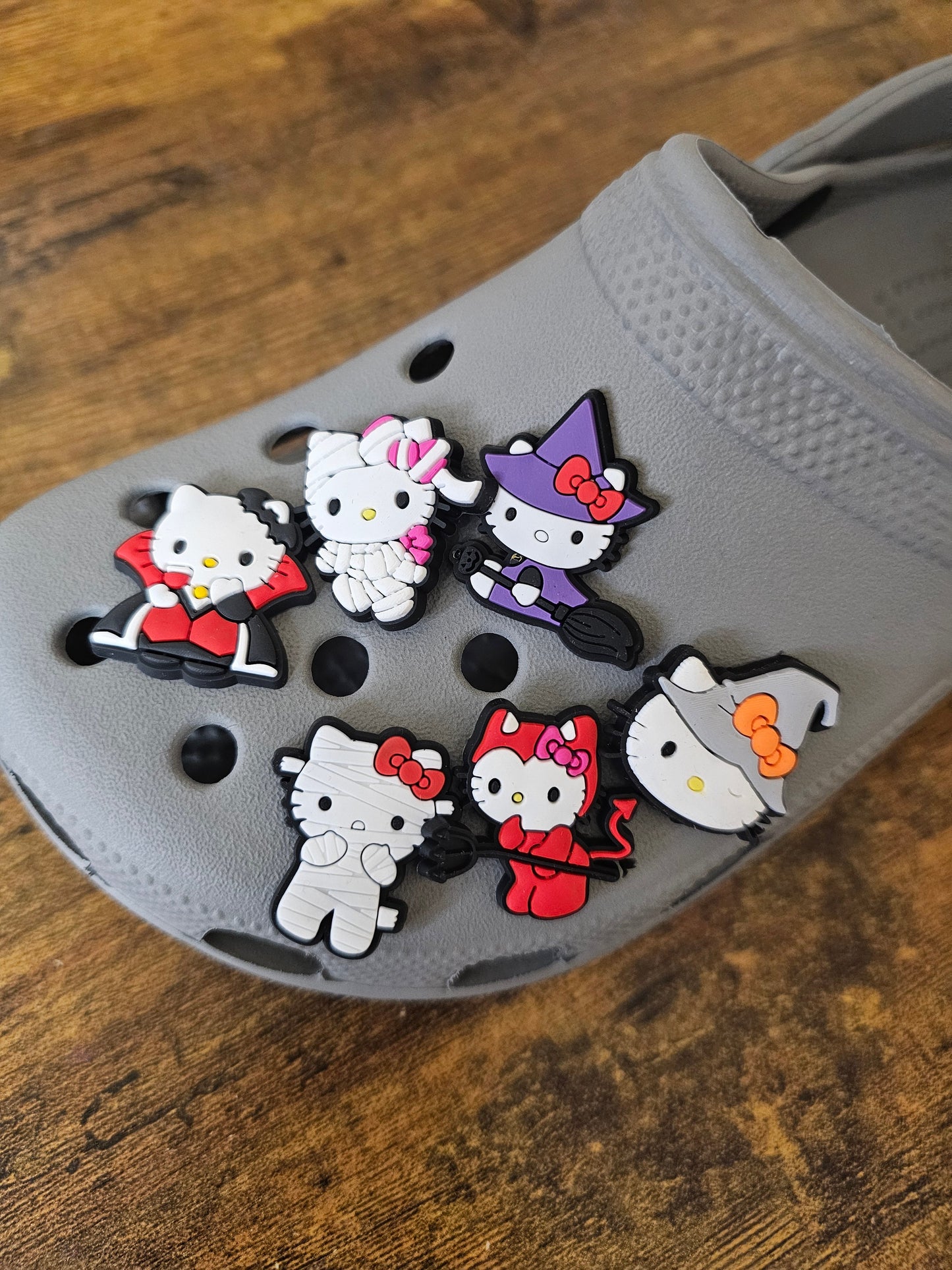 Hi kitty halloween shoe charms