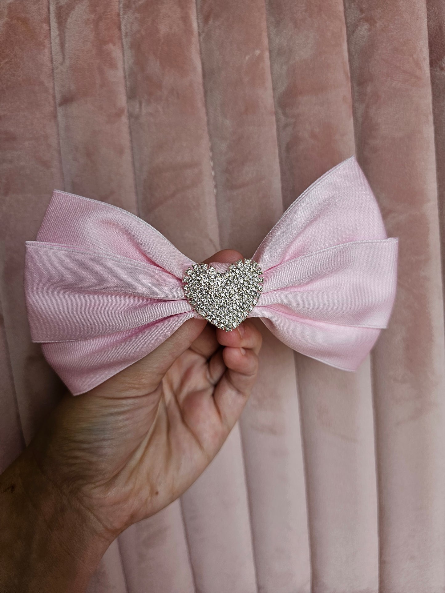 Large Diamante heart shoe bows