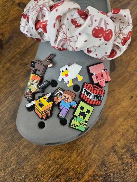 Minecrafting shoe charms