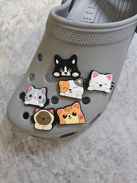 Peeping cat shoe charms, cute cats, pets, animals