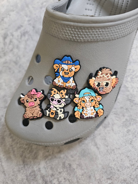 Highland cow shoe charms, cute cows pets, animals