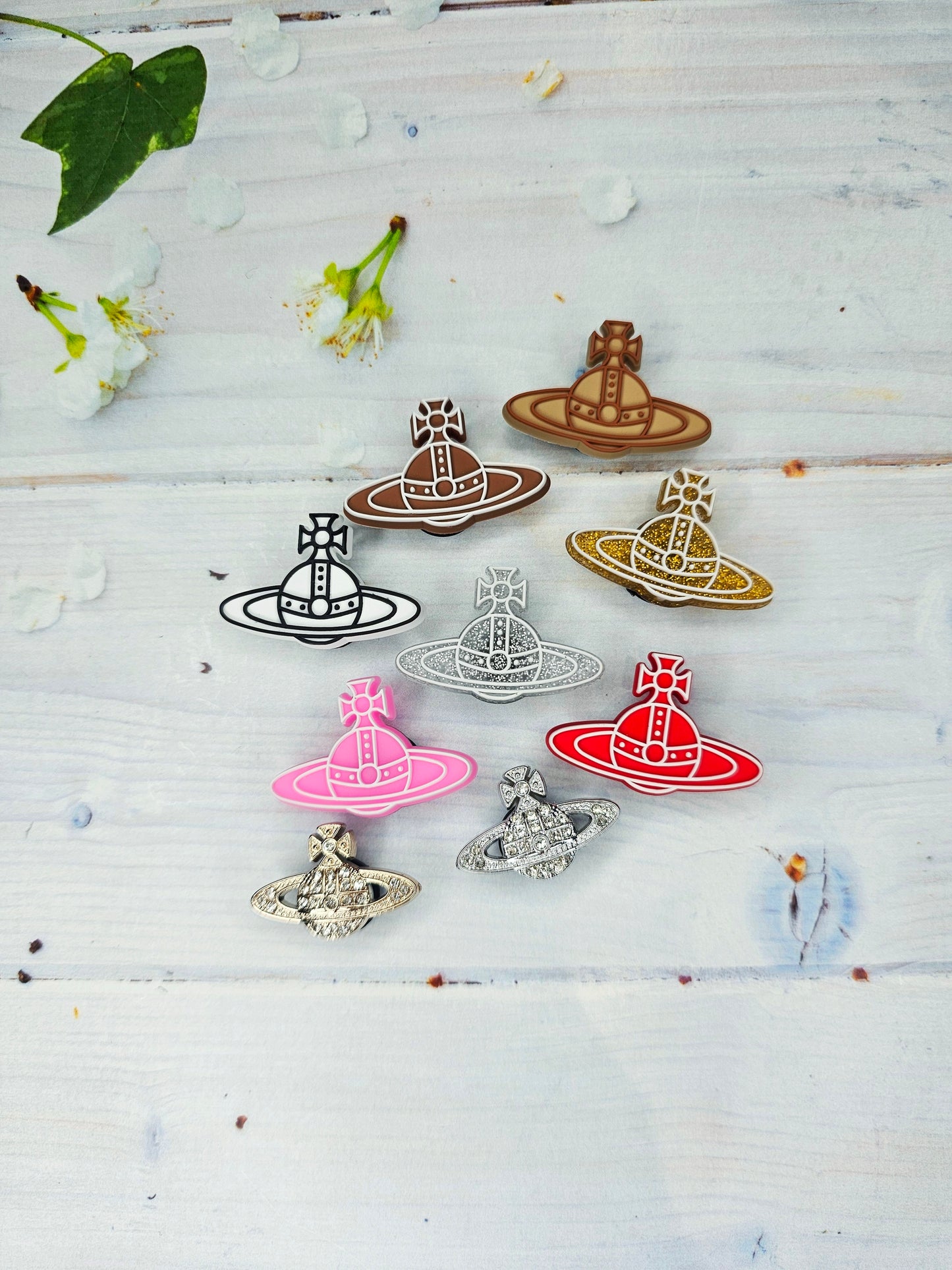 Viv planet shoe charms