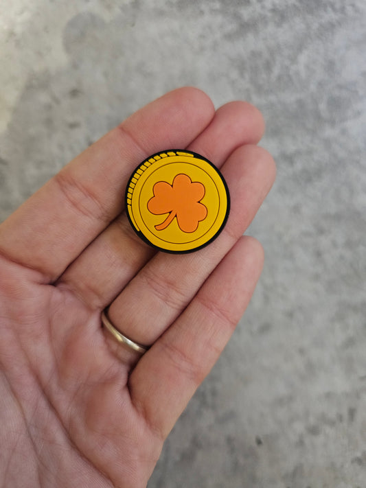 Lucky coin shoe charm, four leaf clover gold shoe accessories
