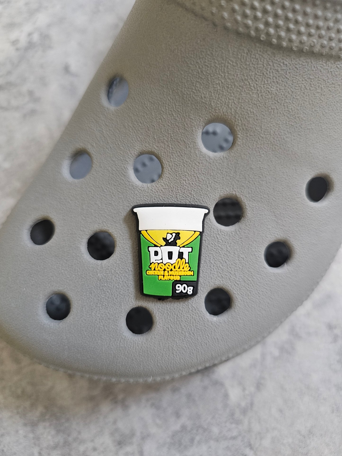 Green noodle pot shoe charm