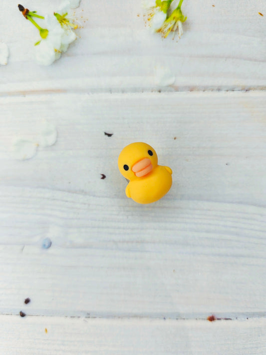 Little ducky shoe  charm 779